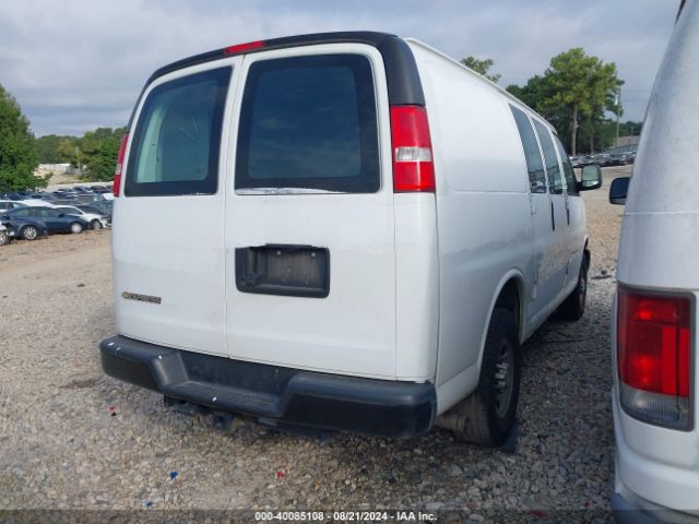 1GCWGAFP2M1161062 Chevrolet Express Cargo Rwd 2500 Regular Wheelbase Wt
