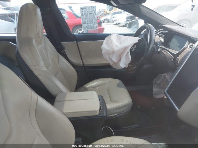 Tesla Model S 90d/p100d/p85d/p90d 2016 5YJSA1E47GF122597 Image 5