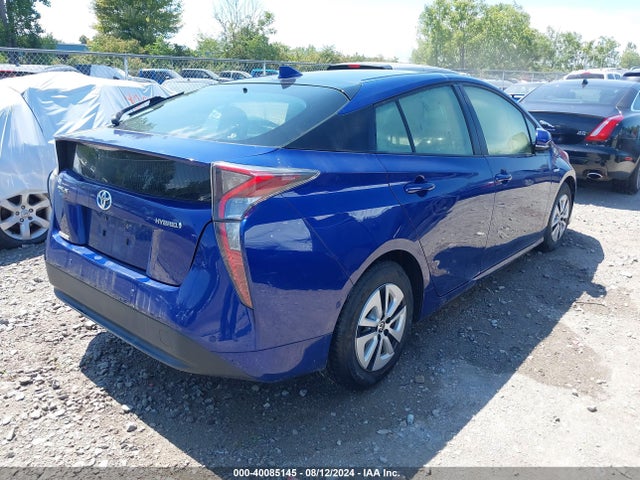 JTDKARFU1H3046399 Toyota Prius Three