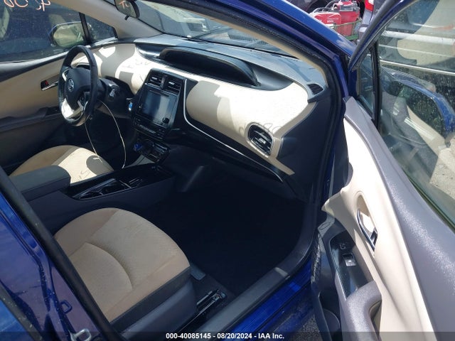 JTDKARFU1H3046399 Toyota Prius Three