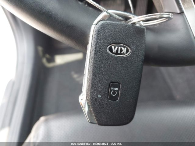 5XXG34J29MG067598 KIA K5 EX