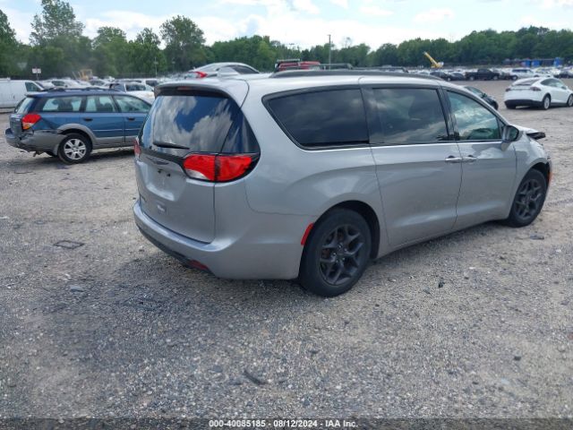 2C4RC1EG5JR158190 Chrysler Pacifica Touring L Plus