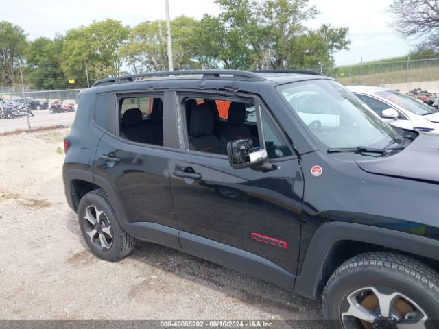ZACNJBC15LPL48908 Jeep Renegade Trailhawk 4x4