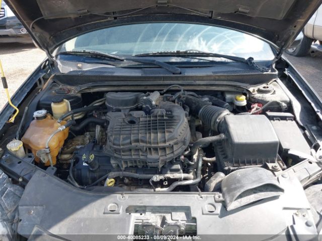 1C3CCBBG8EN105698 Chrysler 200 Touring