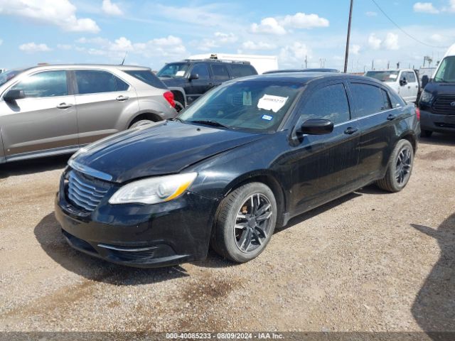 1C3CCBBG8EN105698 Chrysler 200 Touring