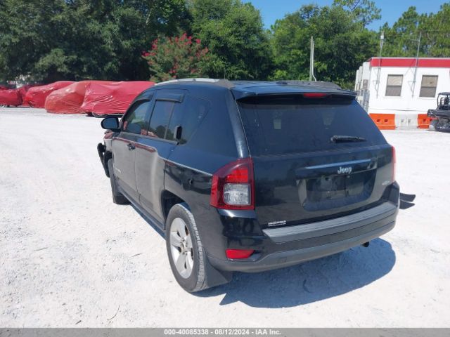 1C4NJCEB4FD367113 Jeep Compass Latitude