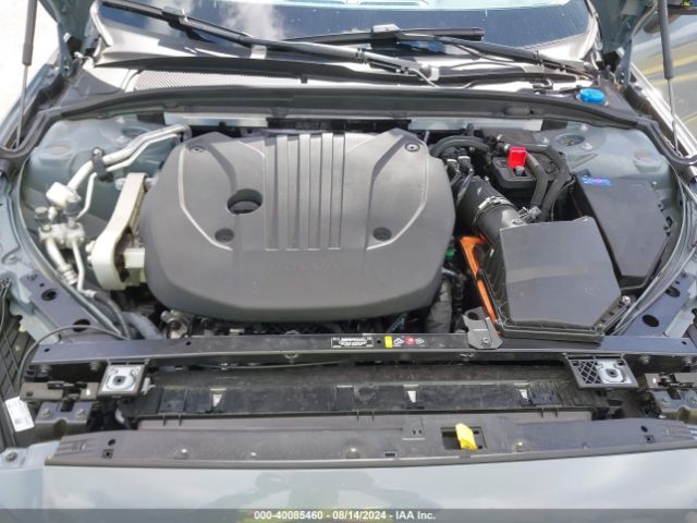 7JRL12TK2RG295028 Volvo S60 B5 Core Dark Theme