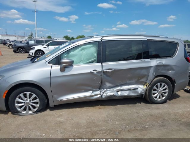 2C4RC1BG5KR685412 Chrysler Pacifica Touring L