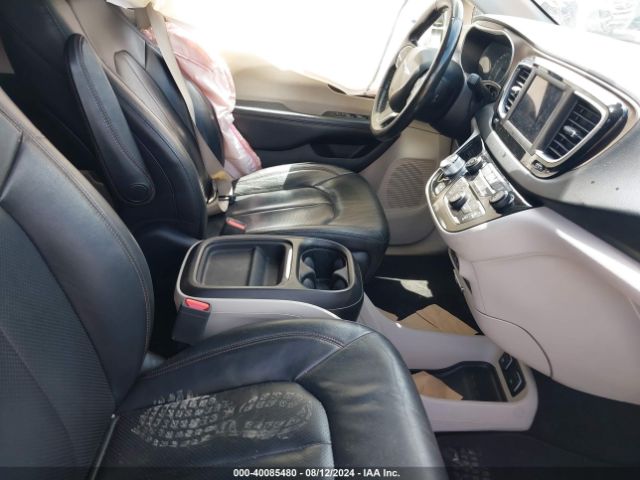 2C4RC1BG5KR685412 Chrysler Pacifica Touring L