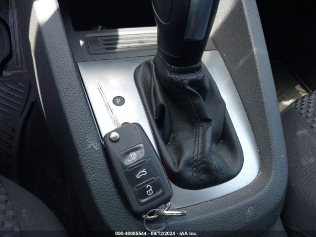 3VW2K7AJ1EM332100 Volkswagen Jetta 2.0l S
