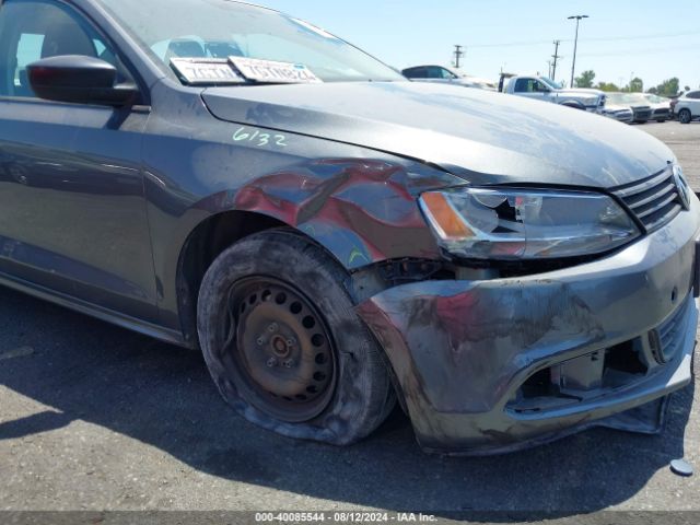 3VW2K7AJ1EM332100 Volkswagen Jetta 2.0l S