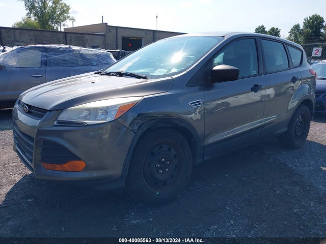 Ford ESCAPE S 2014 1FMCU0F72EUC04557 Image 2