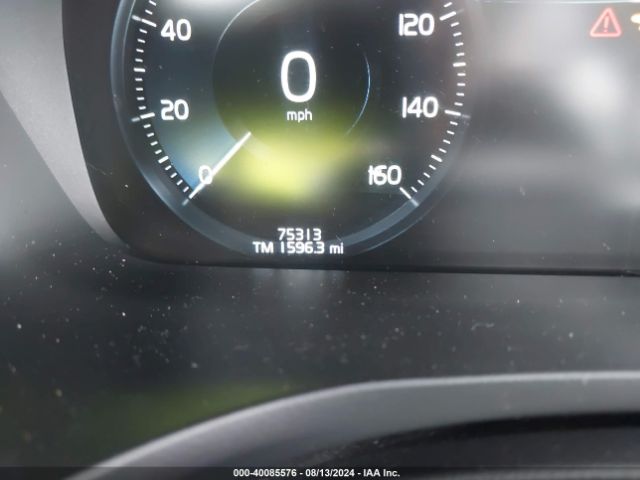 7JRA22TK3KG017443 Volvo S60 T6 Momentum