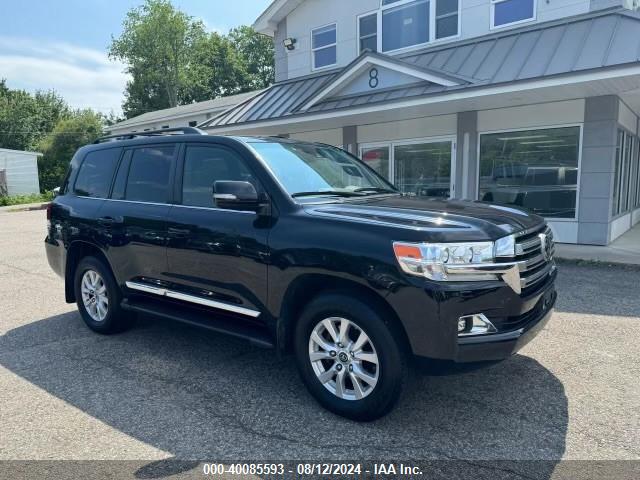 Toyota Land Cruiser V8 2016 JTMCY7AJXG4041339 головне зображення