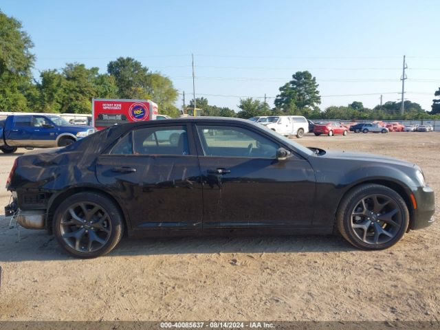 2C3CCABG6MH554685 Chrysler 300 300s