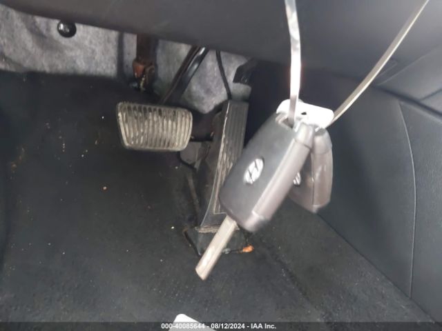 5NMS14AJ8PH523331 Hyundai Santa Fe Se