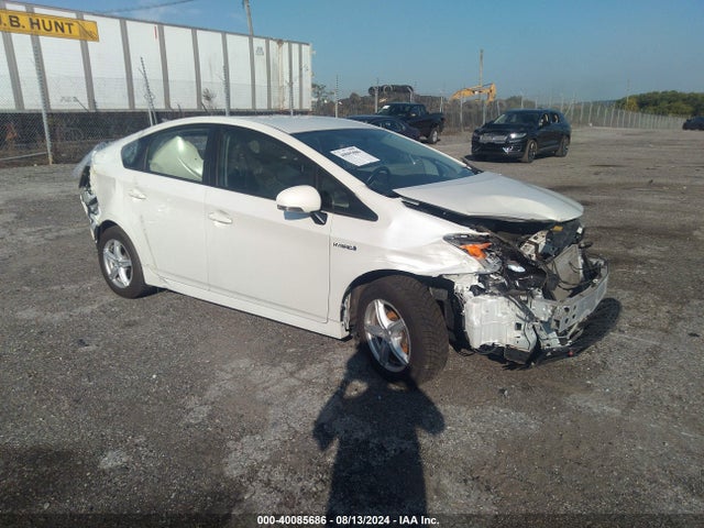 Toyota Prius Persona Series Special Edition 2015 JTDKN3DU5F0414845 main image