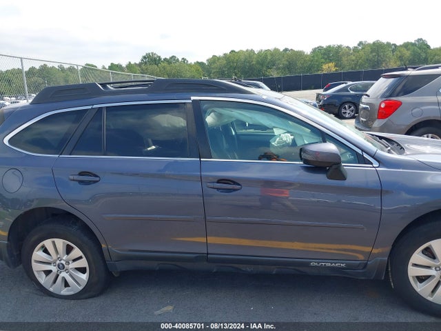 4S4BSAHC8H3398748 Subaru Outback 2.5i Premium