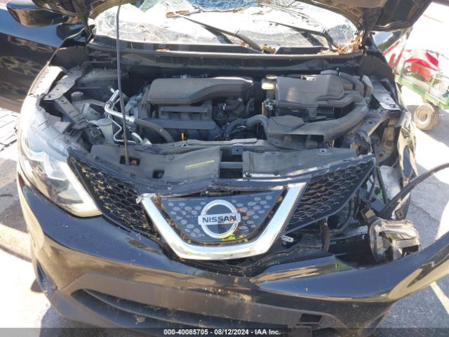 JN1BJ1CR8JW267281 Nissan Rogue Sport S