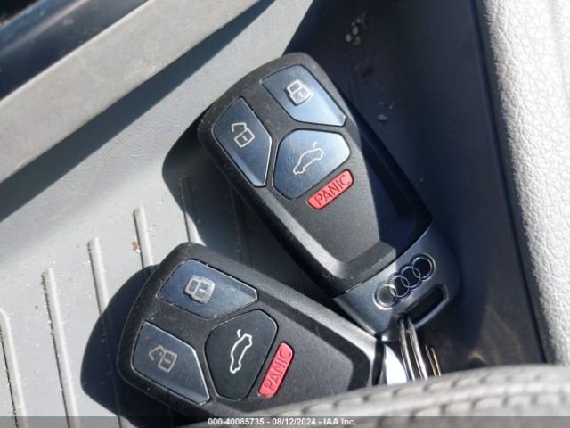 WA1VAAF7XJD016742 Audi Q7 3.0t Premium