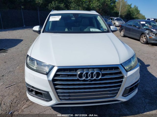 WA1VAAF7XJD016742 Audi Q7 3.0t Premium