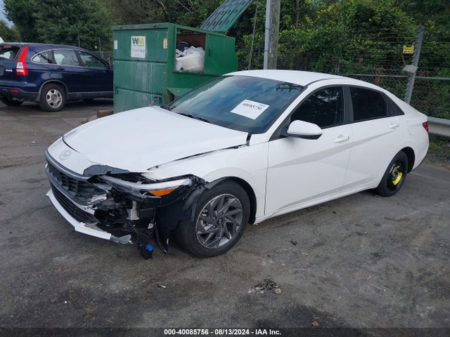 Hyundai ELANTRA SEL 2024 KMHLM4DG7RU712622 Image 2