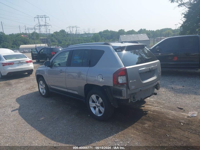 1C4NJDEB3FD207407 Jeep Compass High Altitude Edition