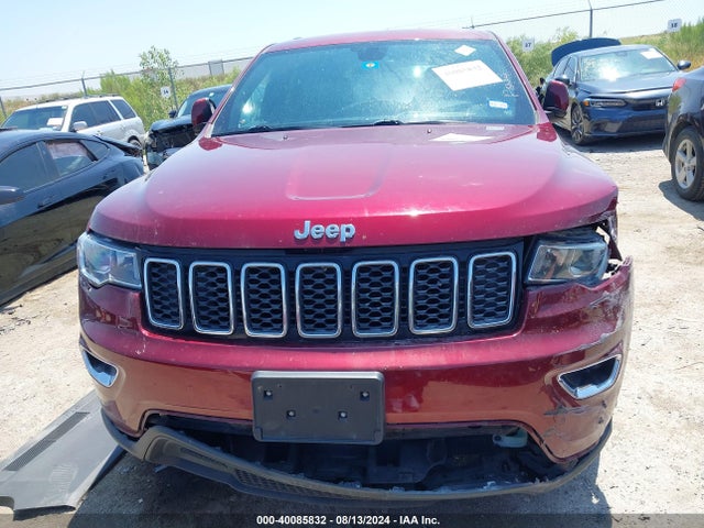 1C4RJEAG5JC383236 Jeep Grand Cherokee Laredo 4x2