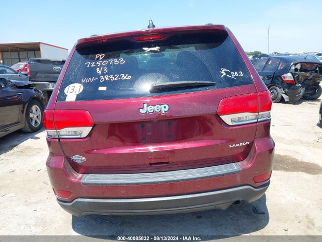 1C4RJEAG5JC383236 Jeep Grand Cherokee Laredo 4x2
