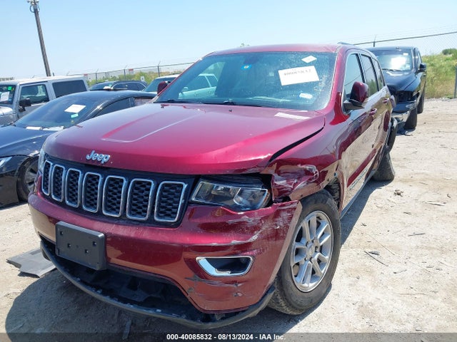 1C4RJEAG5JC383236 Jeep Grand Cherokee Laredo 4x2
