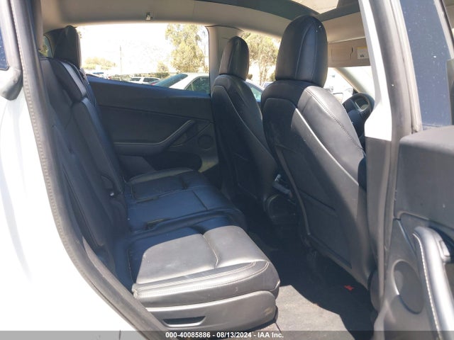 2021 TESLA MODEL Y 5YJYGAEE4MF191809 Photo 7