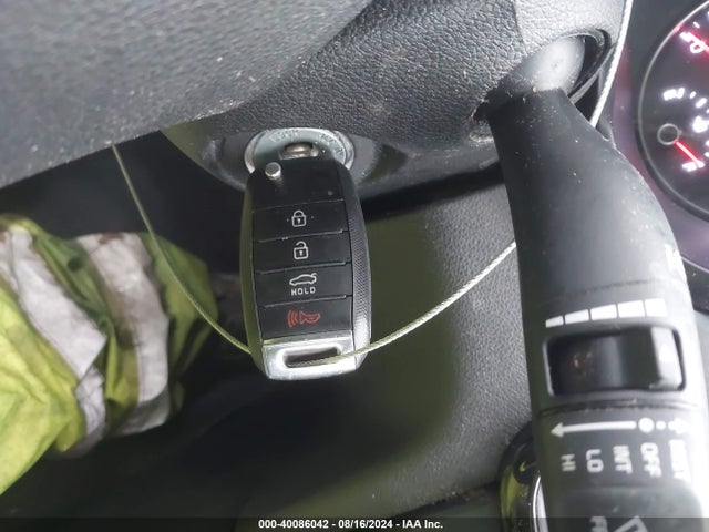 KIA Optima Lx 2018 5XXGT4L38JG213314 Image 11