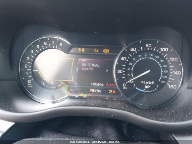 5LMCJ1D98GUJ27650 Lincoln Mkc Premier