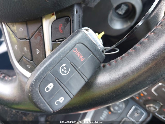 3C4NJDDB6HT631954 Jeep New Compass Trailhawk 4x4
