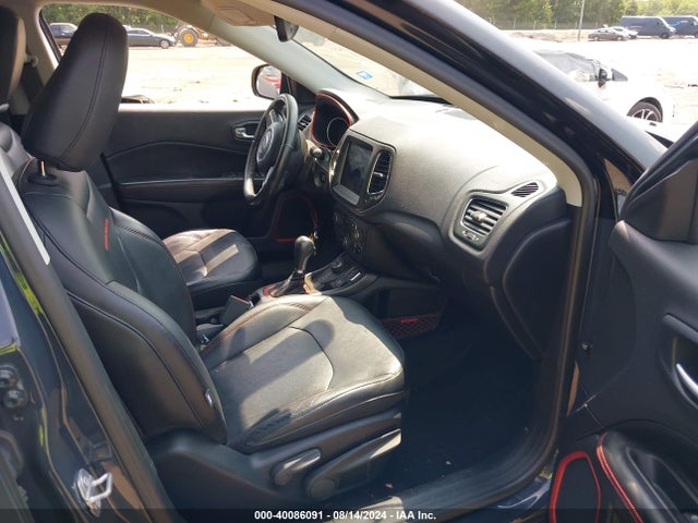 3C4NJDDB6HT631954 Jeep New Compass Trailhawk 4x4