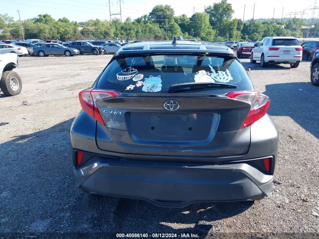 Toyota C-HR XLE 2019 NMTKHMBX4KR075706 Image 17
