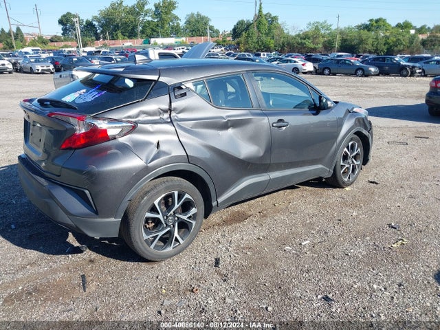 Toyota C-HR XLE 2019 NMTKHMBX4KR075706 Image 4