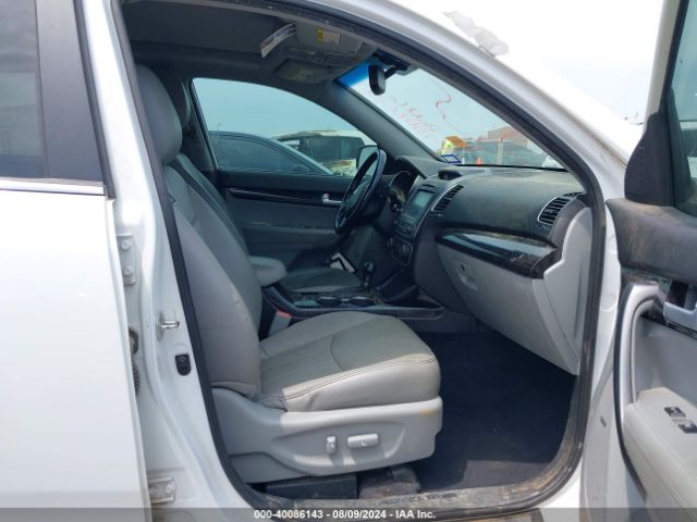 5XYKW4A72FG578713 KIA Sorento Sx V6
