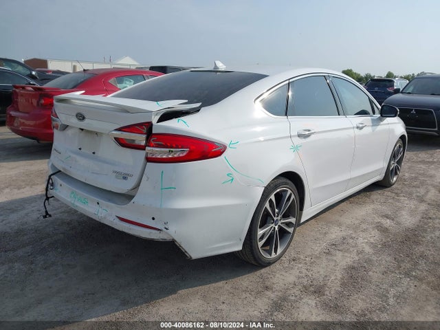 Ford Fusion Titanium 2019 3FA6P0D98KR118403 Image 4