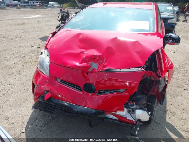 JTDKN3DU7F0427144 Toyota Prius Persona Series Special Edition