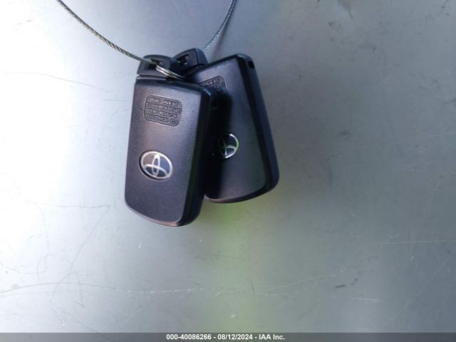 3TMCZ5AN8HM080926 Toyota Tacoma Trd Off Road