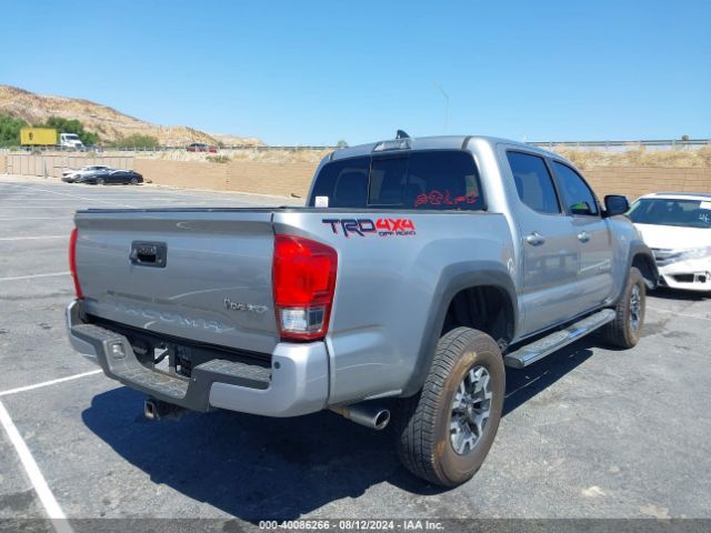 3TMCZ5AN8HM080926 Toyota Tacoma Trd Off Road