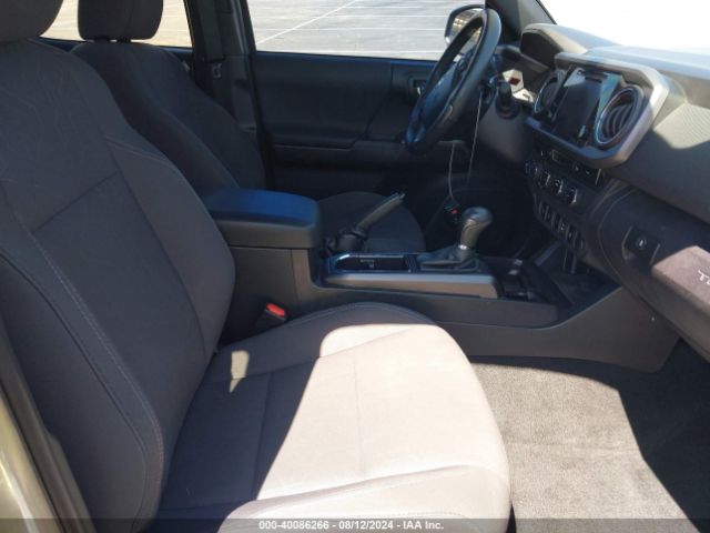 3TMCZ5AN8HM080926 Toyota Tacoma Trd Off Road