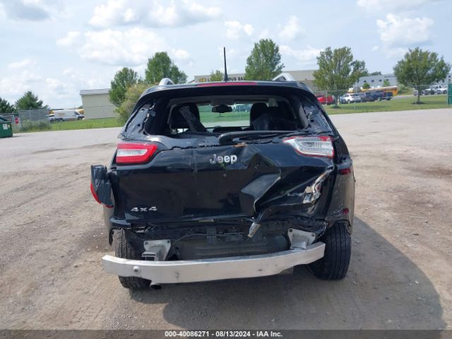 1C4PJMDB7HW584825 Jeep Cherokee Limited 4x4