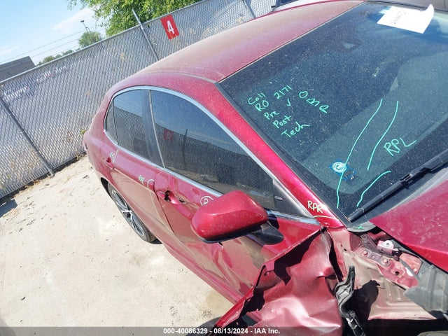 Toyota CAMRY SE 2018 4T1B11HK2JU551621 Image 13