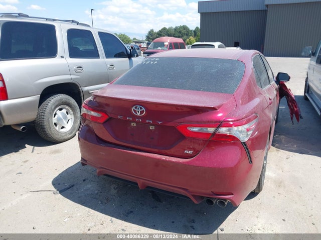 Toyota CAMRY SE 2018 4T1B11HK2JU551621 Image 16