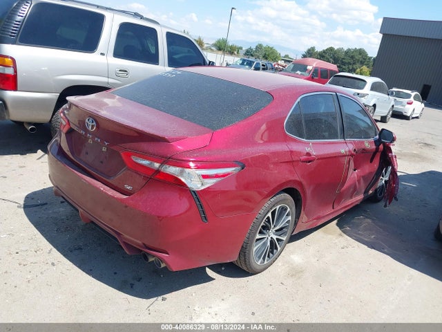 Toyota CAMRY SE 2018 4T1B11HK2JU551621 Image 4