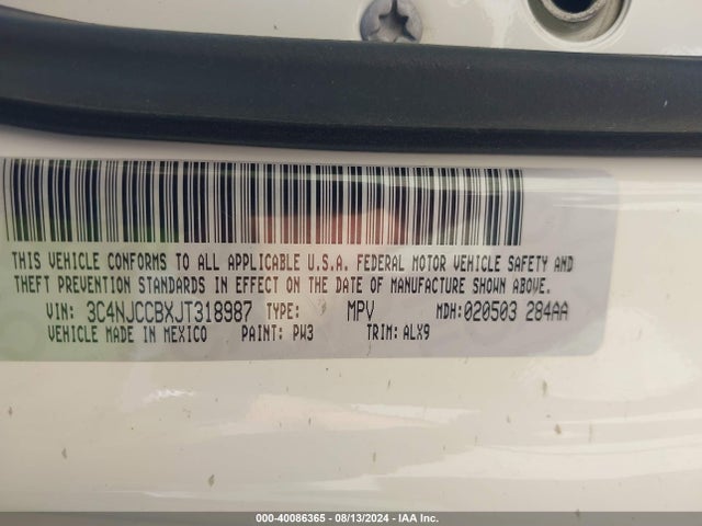 3C4NJCCBXJT318987 Jeep Compass Limited Fwd
