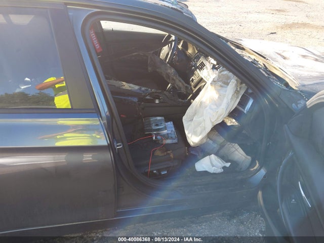WBA8E5G39HNU45236 BMW 320i Xdrive