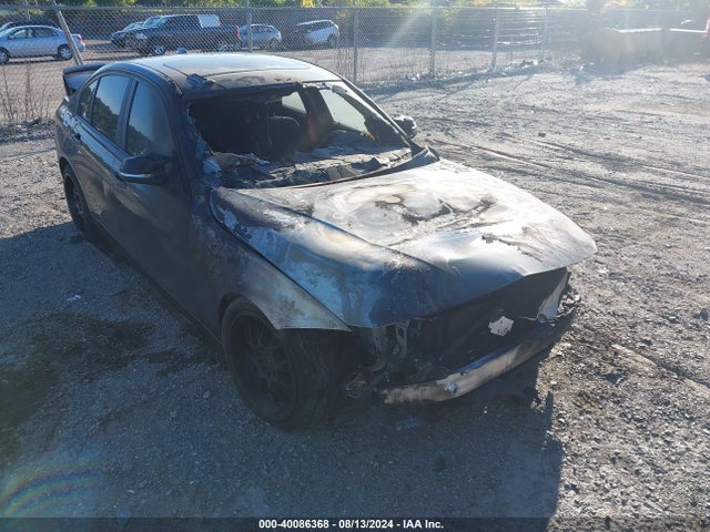 WBA8E5G39HNU45236 BMW 320i Xdrive